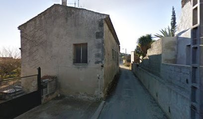 Earl Delacroix Kerhoas, Vignoble à Théziers