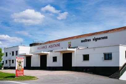 Alliance Aquitaine (SCA)-Siège Social-Cave du Fleix, Vignoble au Fleix