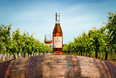 Distillerie du Peyrat, Vignoble à Houlette