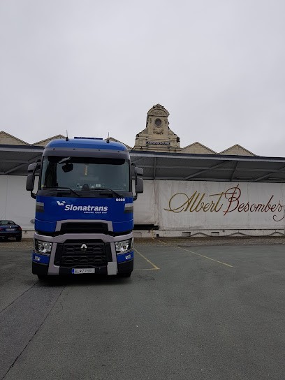 Besombes Moc Baril Sté / Loire Proprietes, Vignoble à Saumur
