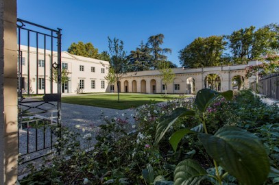 Château de L'Hôpital - Vins de Graves Bio, Vignoble à Portets