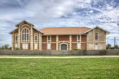 Vignobles Lacombe, Vignoble à Saint-Christoly-Médoc