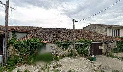 Domaine Du Chemin Court, Esprit Emilie Et Benoît, Vignoble à Saint-Romain-la-Virvée