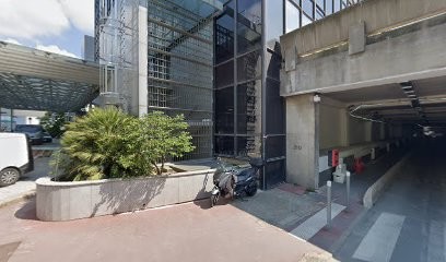 Alcool Moins C Mieux, Vignoble à Puteaux