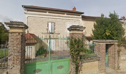 Champagne DOUGE, Vignoble à Neuville-sur-Seine